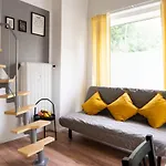 Homely Loft Style In Wilmersdorf Berlin