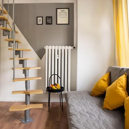 Homely Loft Style In Wilmersdorf
