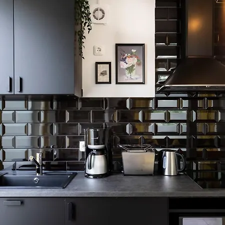 Homely Loft Style In Wilmersdorf